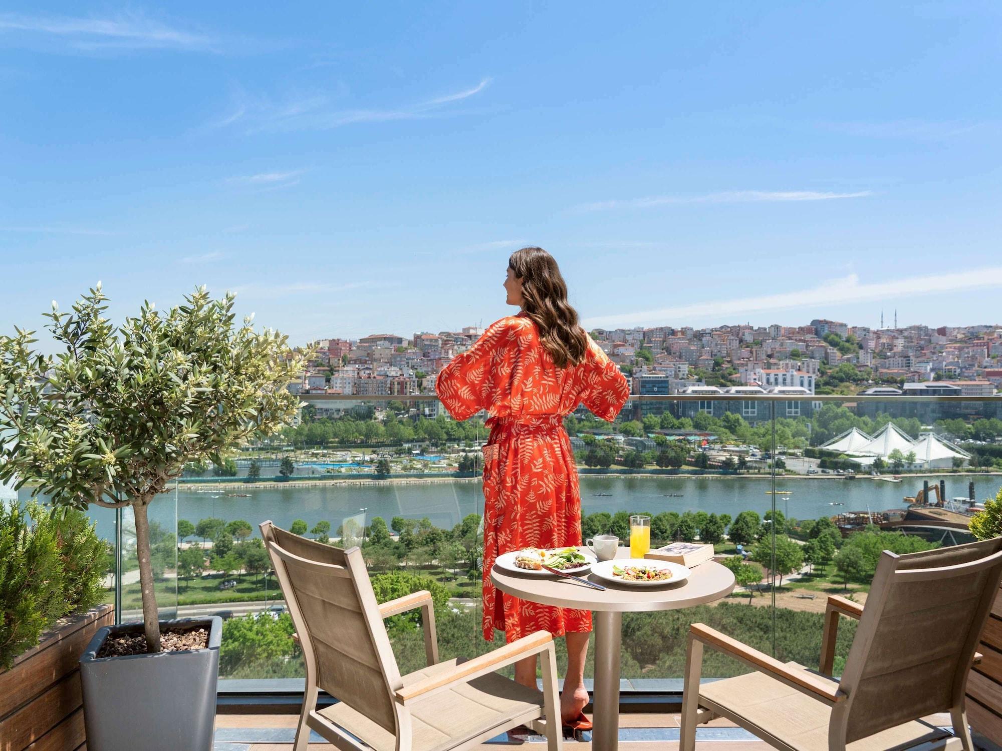 فندق اسطنبولفي  فندق موڤنبيك القرن الذهبي - إسطنبول المظهر الخارجي الصورة